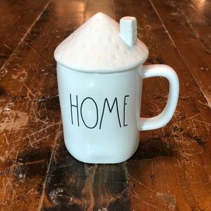 NWOT Rae Dunn Home Mug With Topper